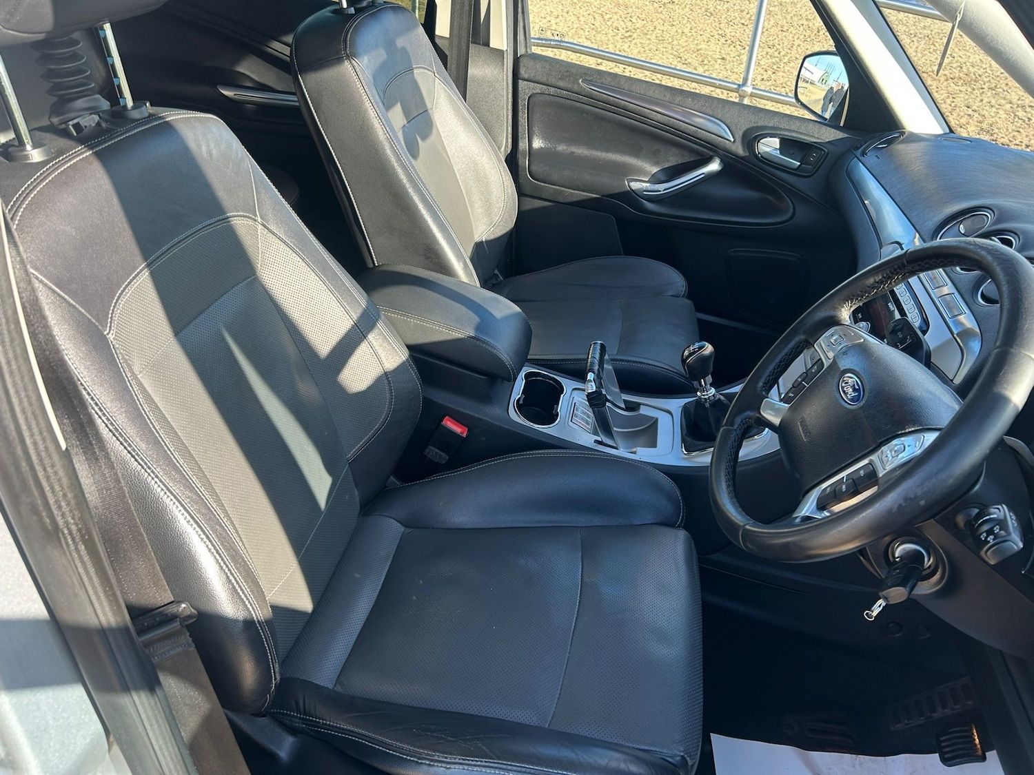 Used Ford S-Max 2010 for sale - 77365394: Photo 8