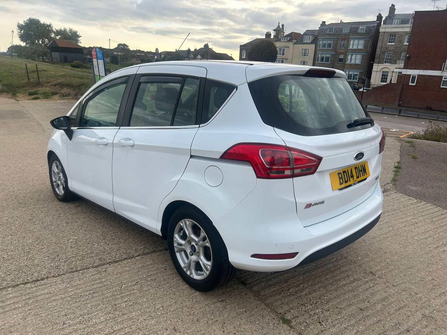 Used Ford B-MAX 2014 for sale - 76353733: Photo 3