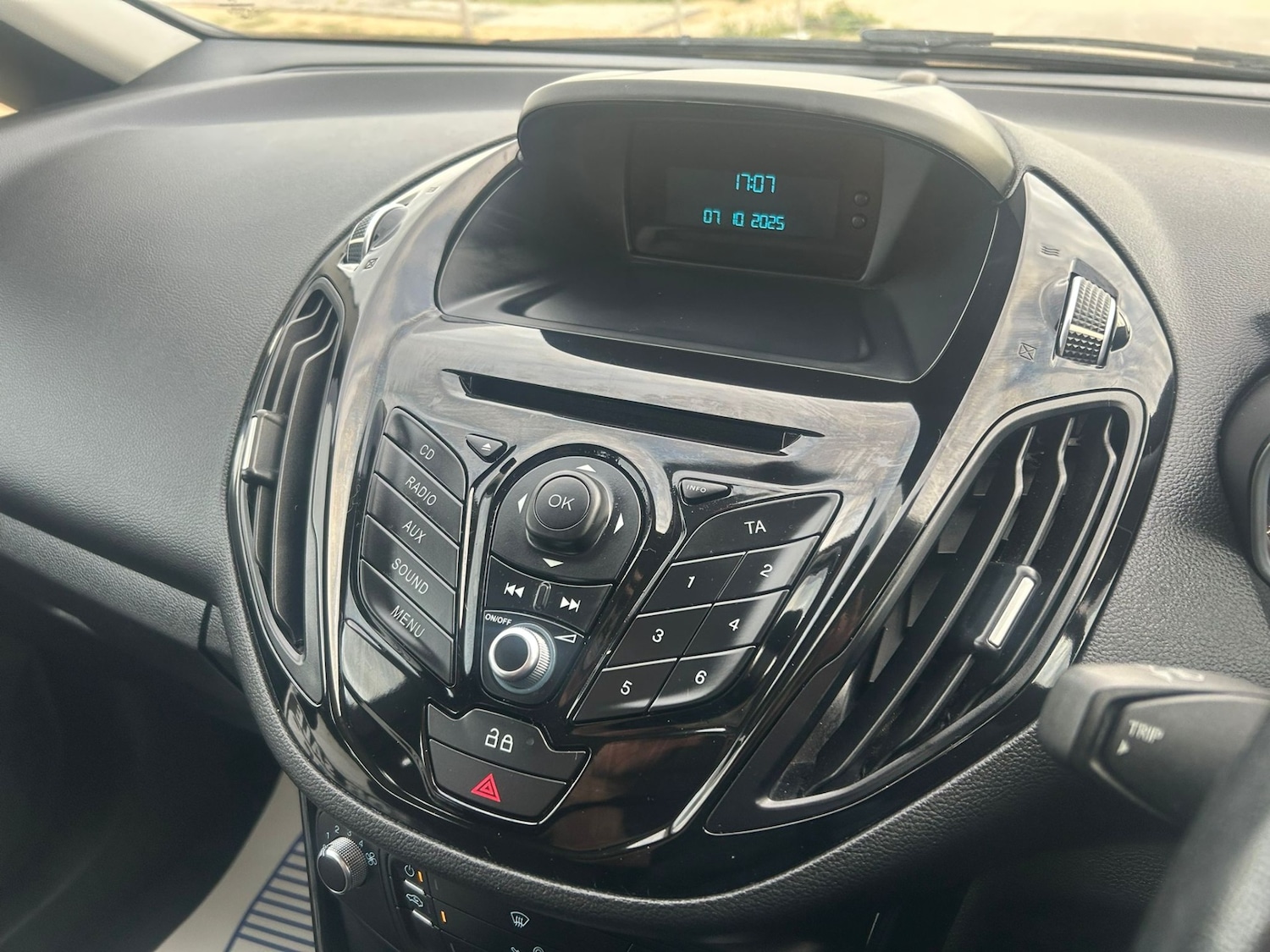 Used Ford B-MAX 2014 for sale - 76353733: Photo 5