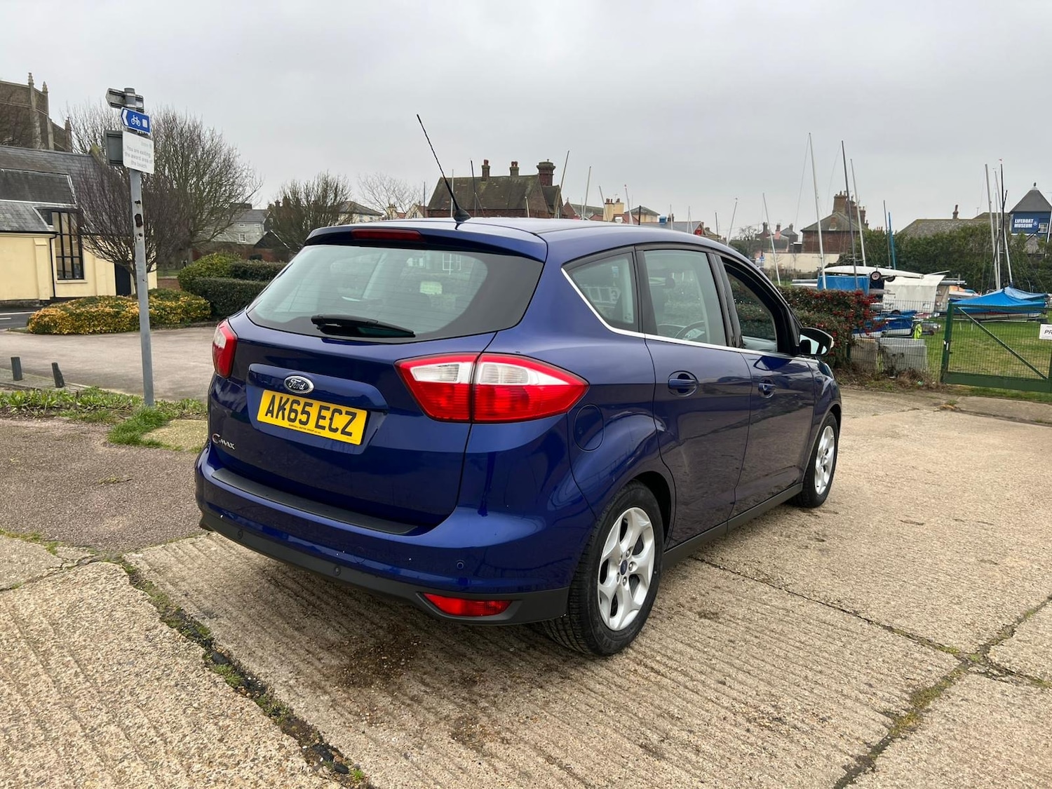 Used Ford C-Max 2015 for sale - 77458794: Photo 3