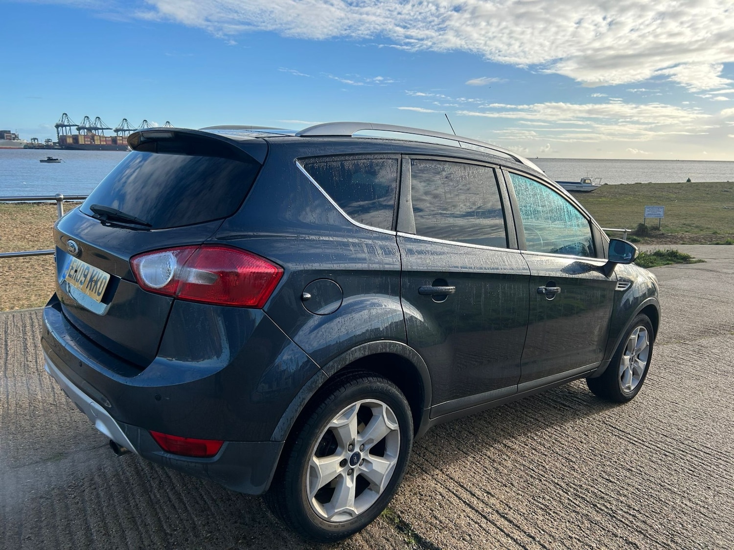 Used Ford Kuga 2009 for sale - 76963732: Photo 5