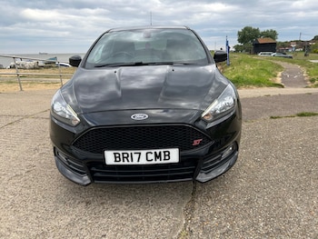 Used Ford Focus 2017 for sale - 78555718: Photo