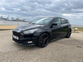 Used Ford Focus 2017 for sale - 78555718: Photo