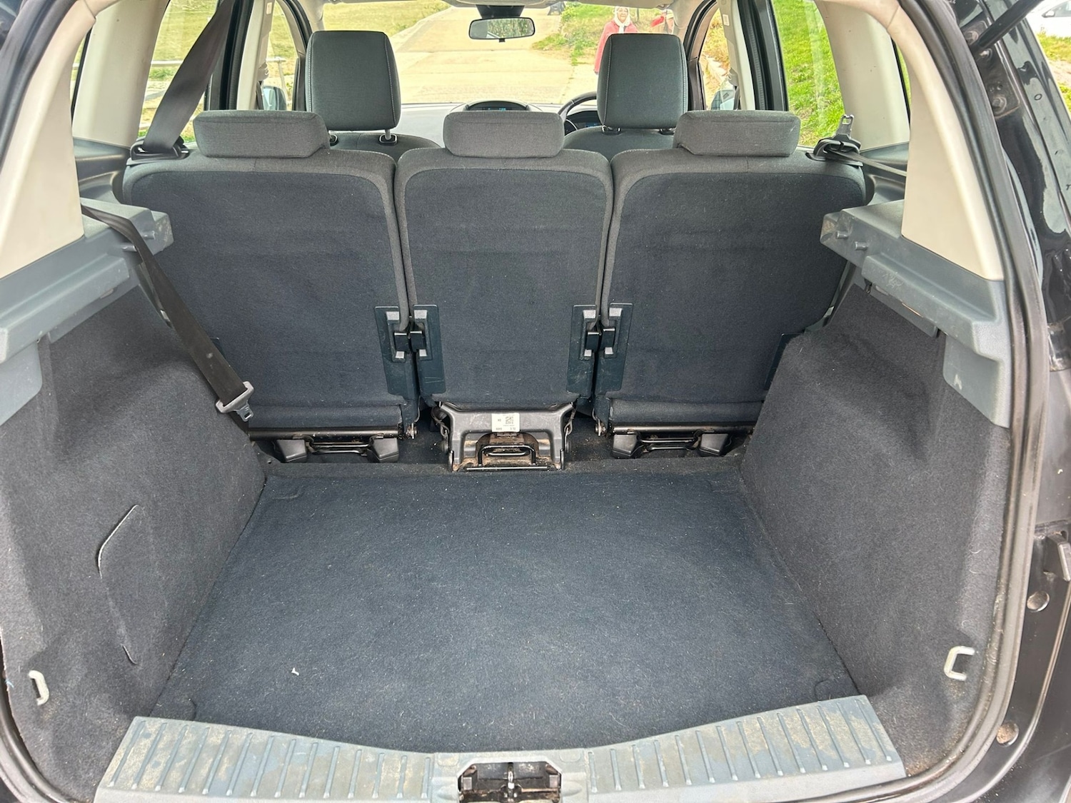 Used Ford C-Max 2015 for sale - 76504789: Photo 12