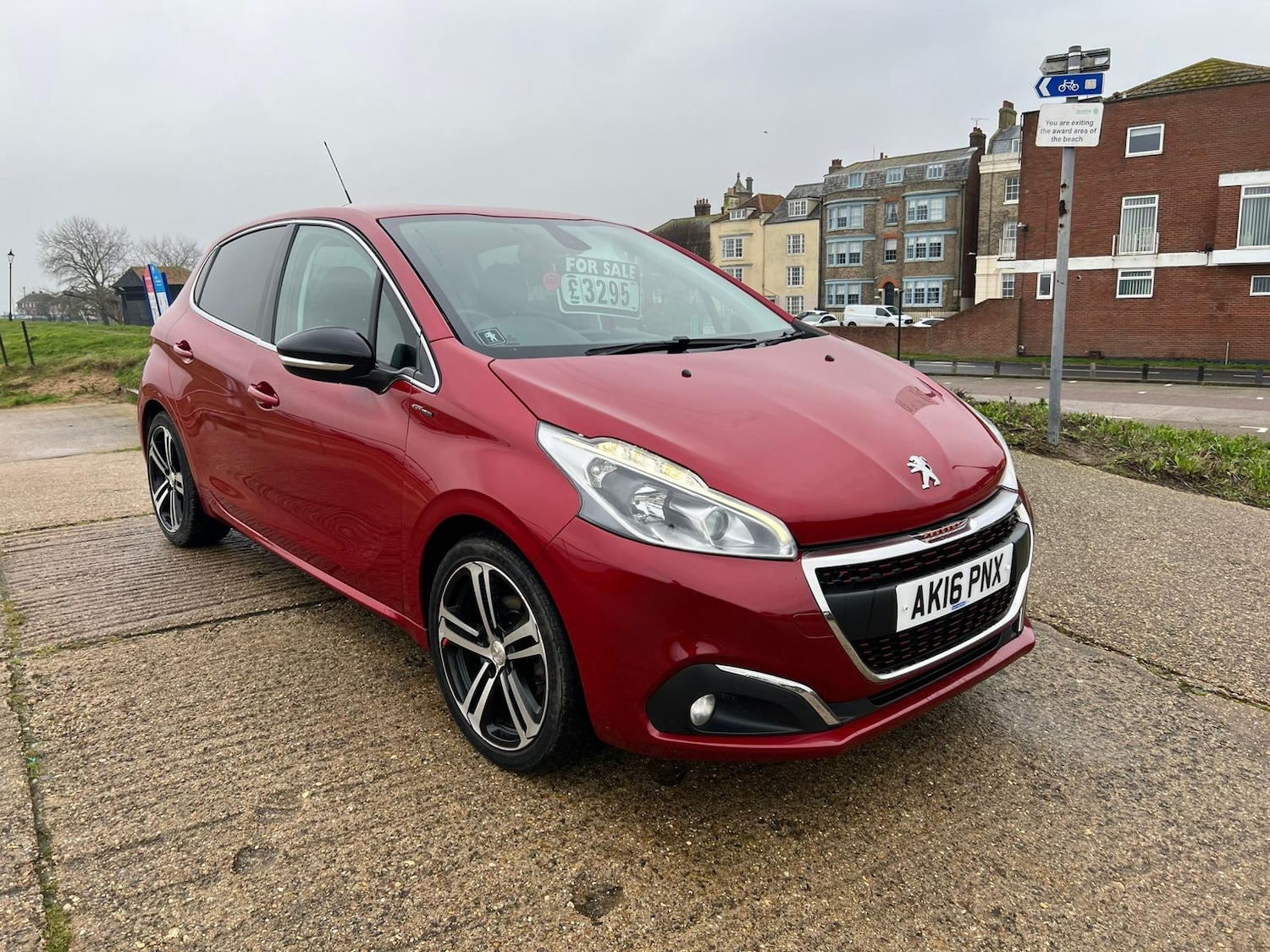 Used Peugeot 208 2016 for sale - 77459576: Photo 1