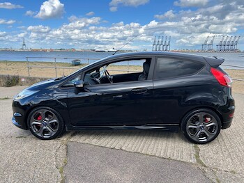 Used Ford Fiesta 2014 for sale - 78849476: Photo