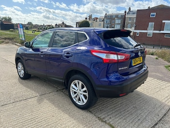 Used Nissan Qashqai 2014 for sale - 76078863: Photo