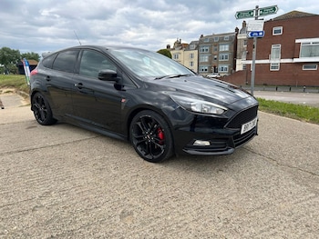 Used Ford Focus 2017 for sale - 79283268: Photo