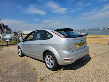 Used Ford Focus 2008 for sale - 75108571: Photo