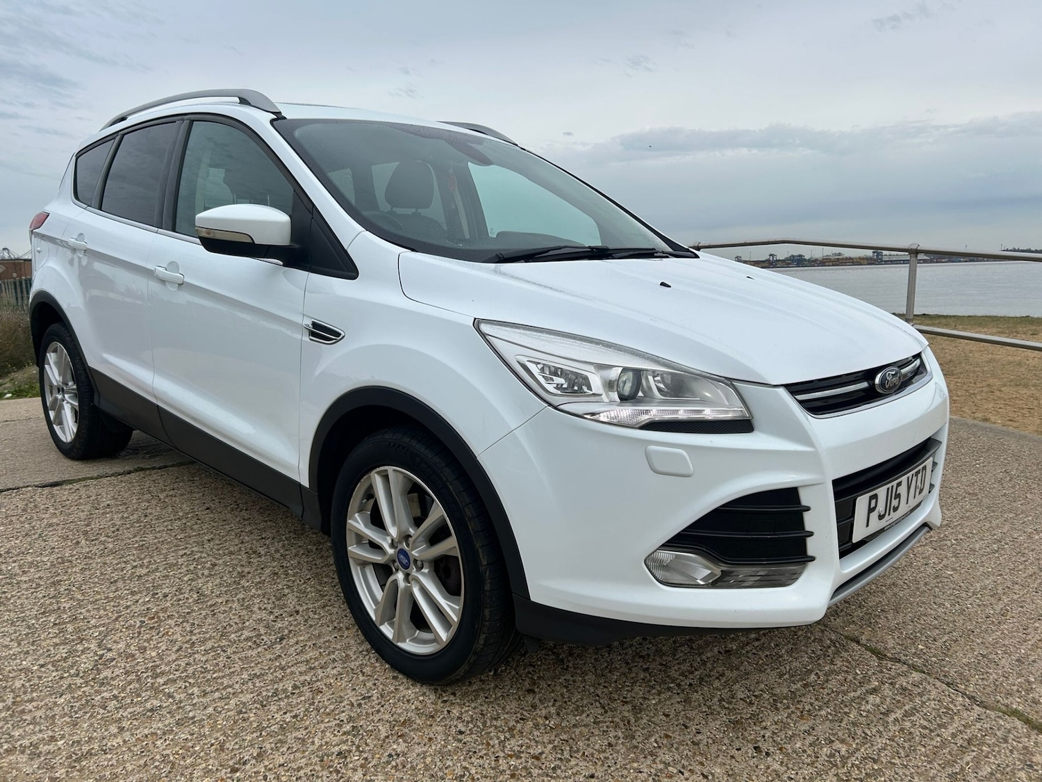 Used Ford Kuga 2015 for sale - 76504900: Photo 1