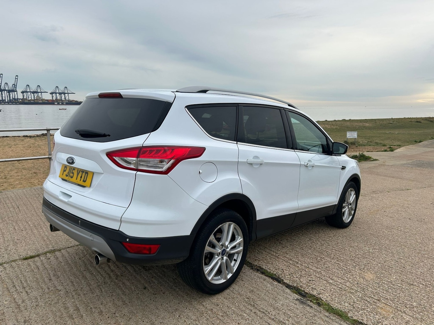 Used Ford Kuga 2015 for sale - 76504900: Photo 4