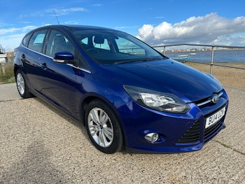 Used Ford Focus 2014 for sale - 76353709: Photo