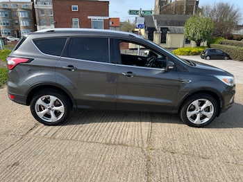 Used Ford Kuga 2017 for sale - 78226245: Photo