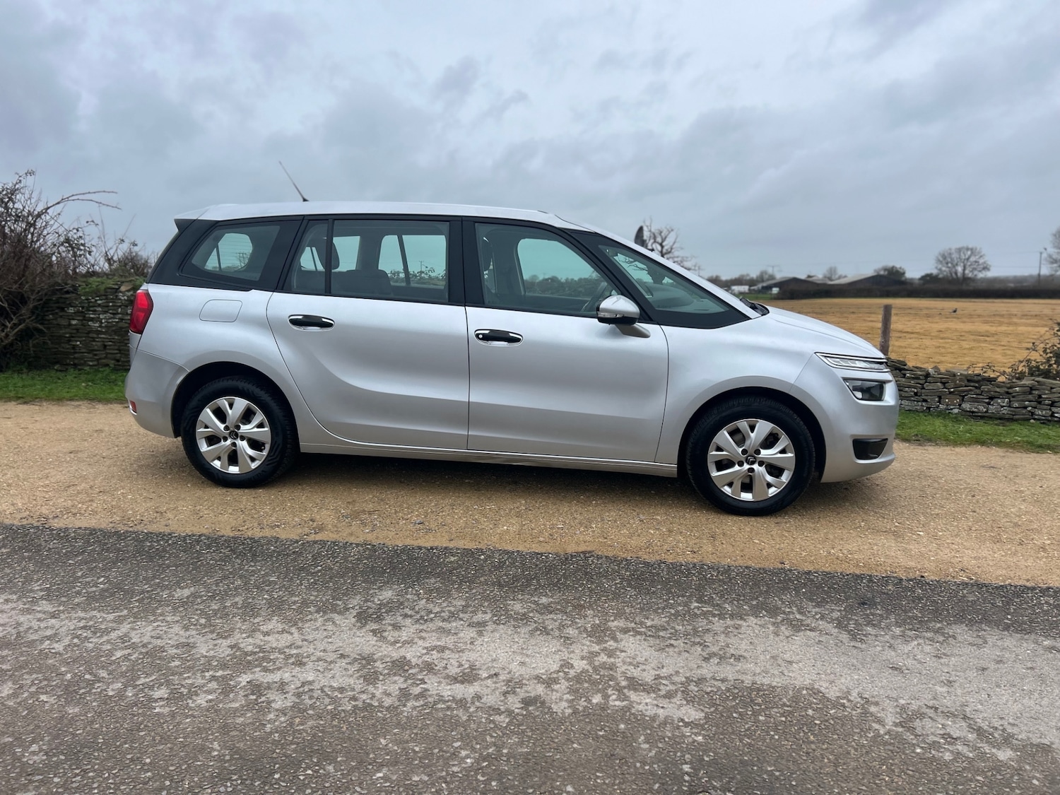 Used Citroen C4 Grand Picasso 2016 for sale - 77409812: Photo 24