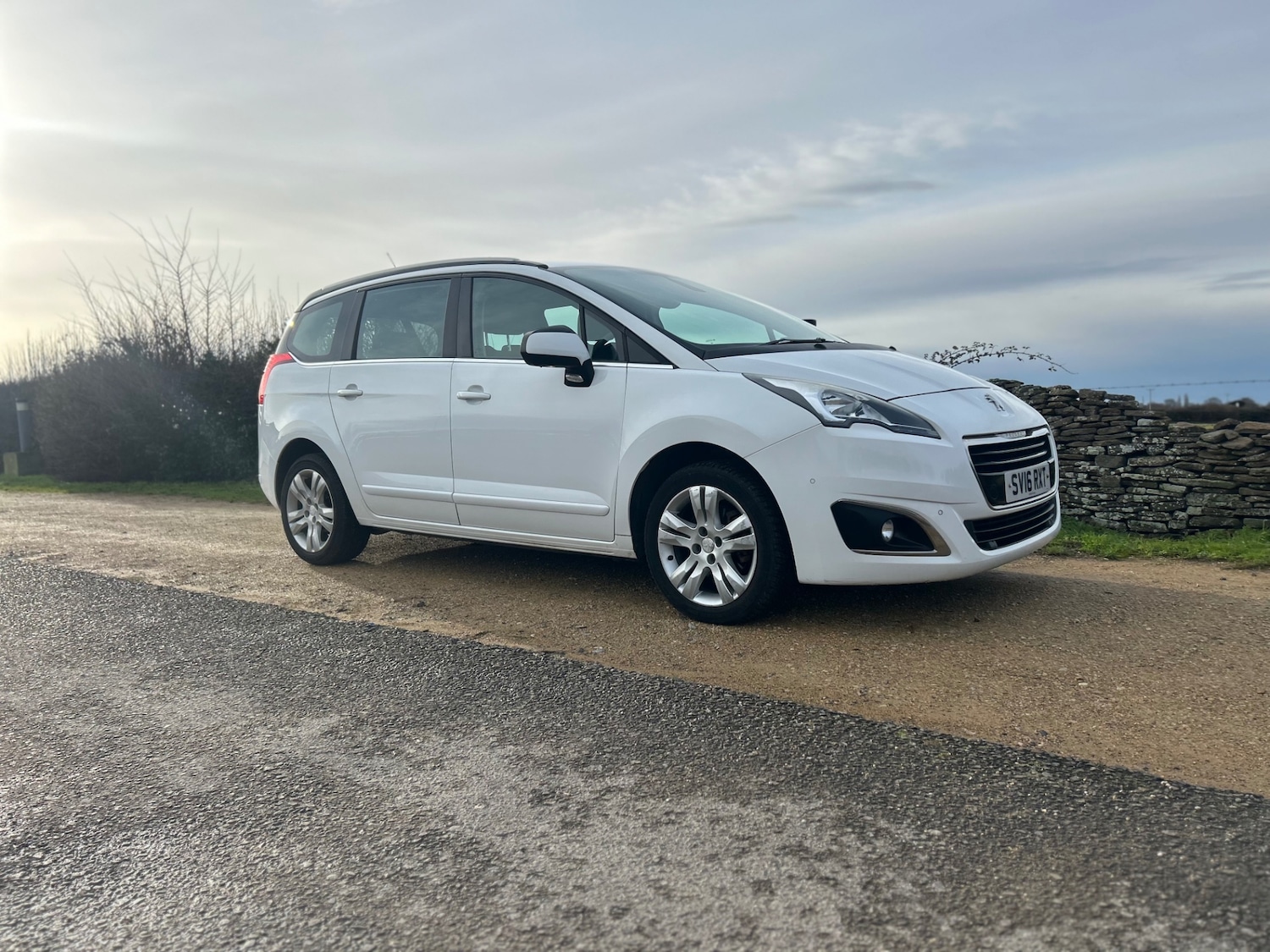 Used Peugeot 5008 2016 for sale - 77414490: Photo 20