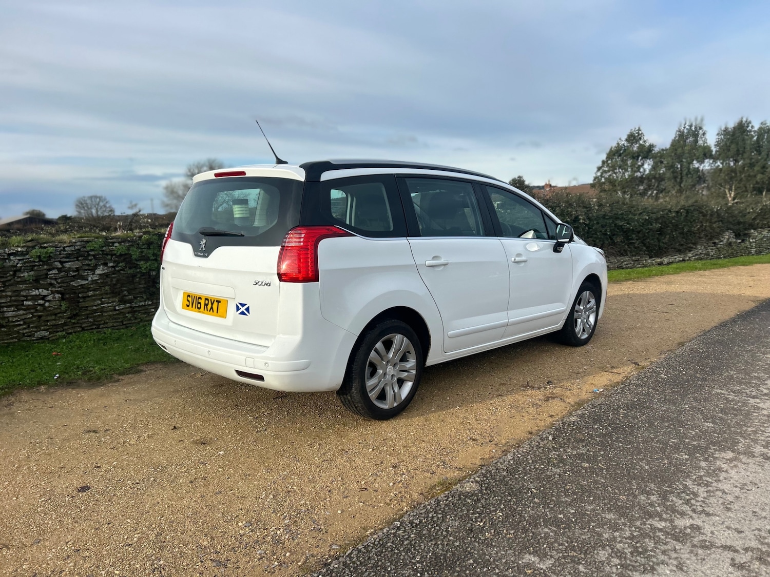 Used Peugeot 5008 2016 for sale - 77414490: Photo 22