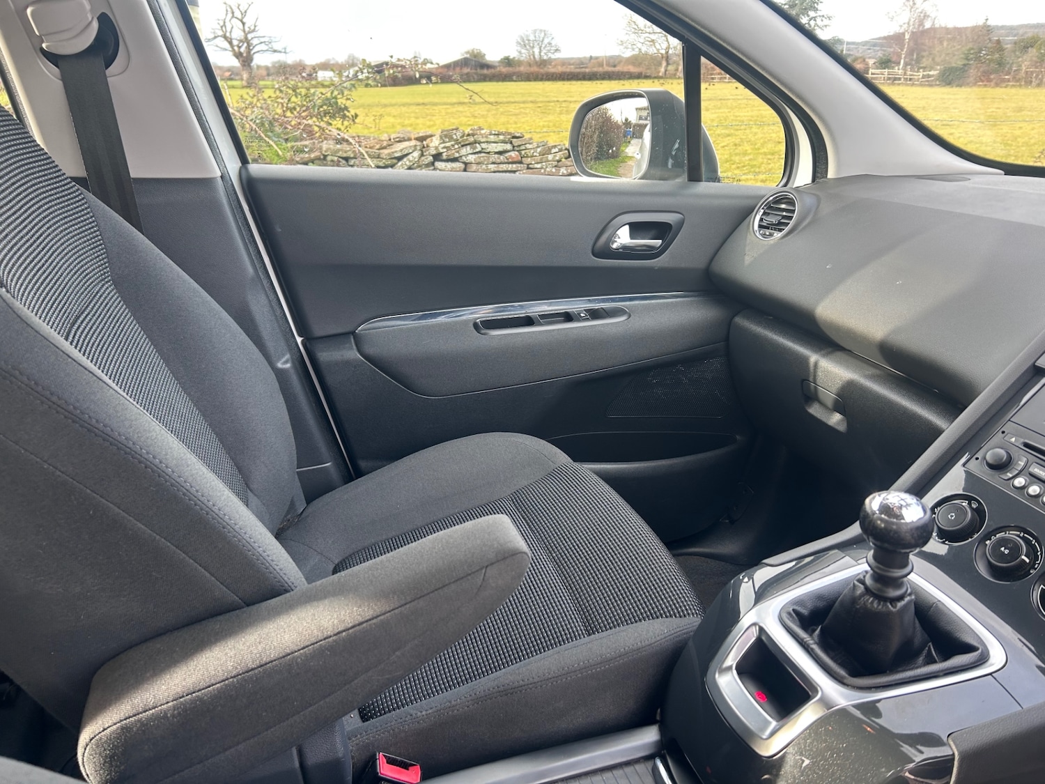 Used Peugeot 5008 2016 for sale - 77414490: Photo 31