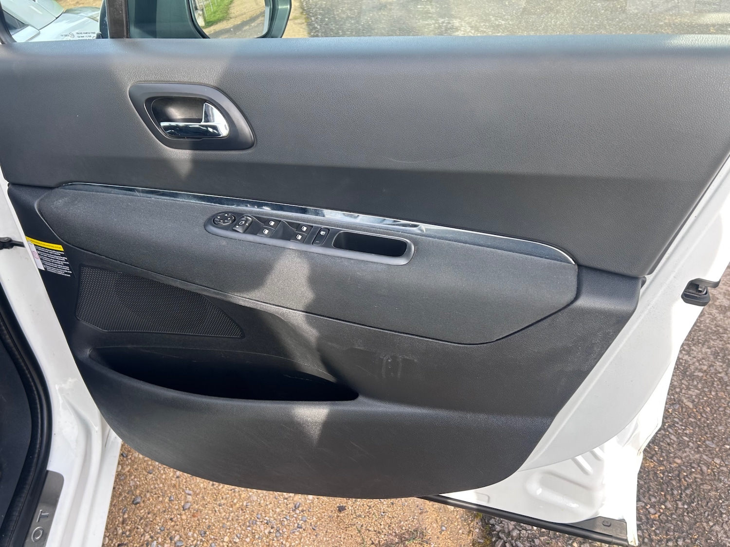 Used Peugeot 5008 2016 for sale - 77414490: Photo 34