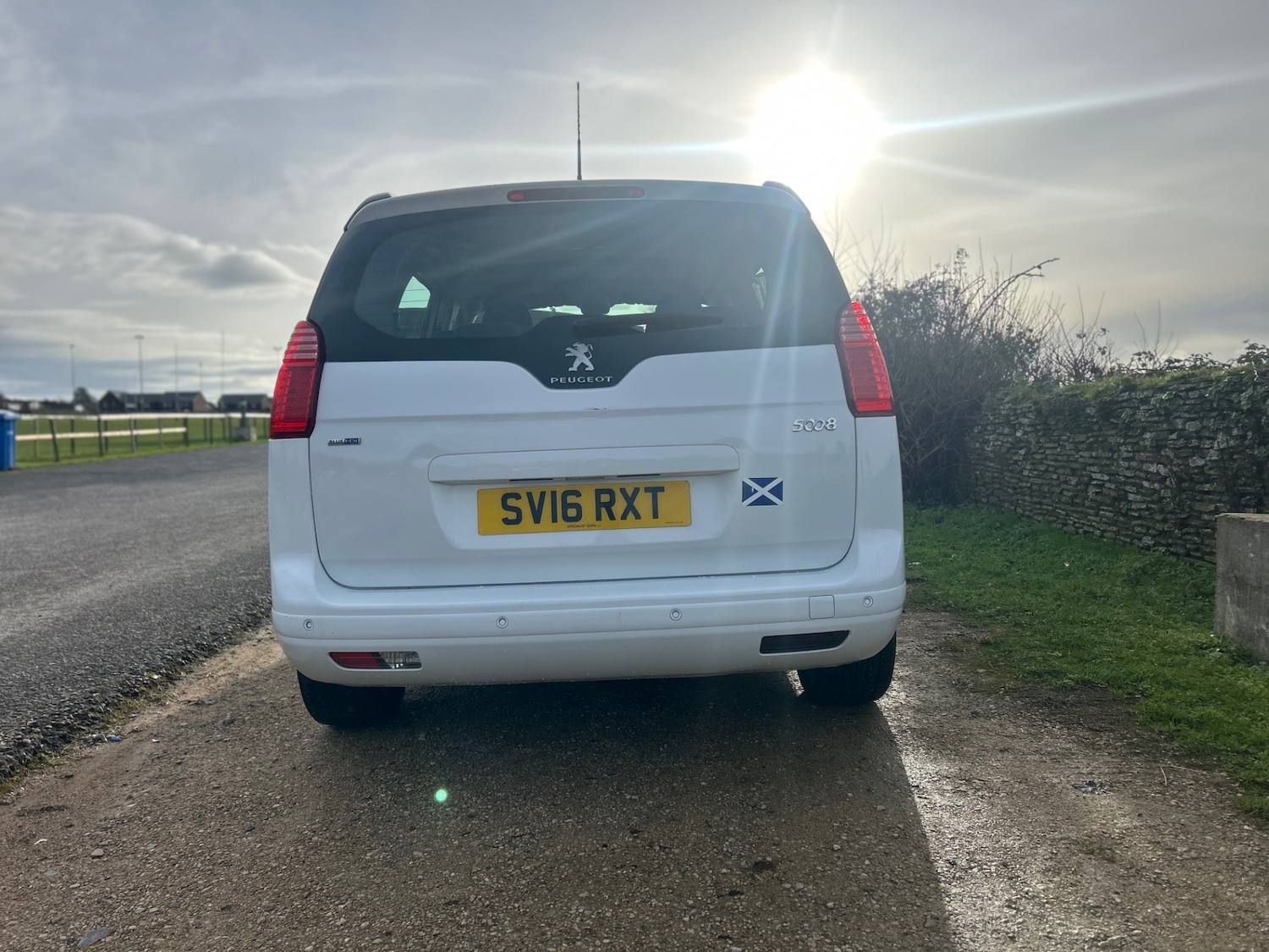 Used Peugeot 5008 2016 for sale - 77414490: Photo 6