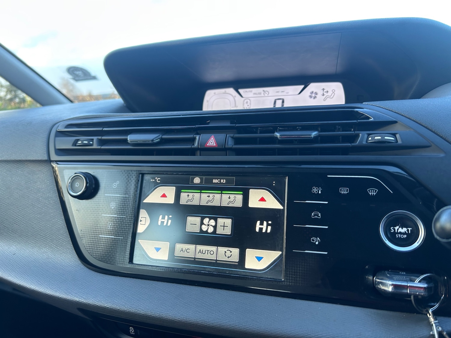 Used Citroen C4 Picasso 2015 for sale - 77414190: Photo 37