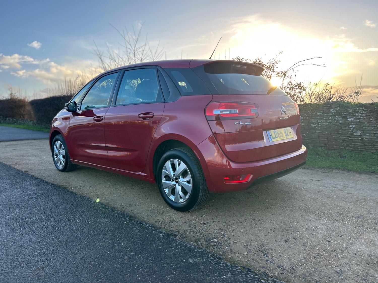 Used Citroen C4 Picasso 2015 for sale - 77414190: Photo 4