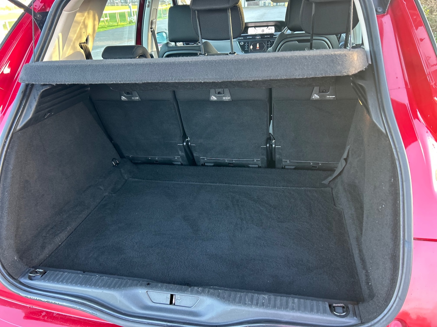 Used Citroen C4 Picasso 2015 for sale - 77414190: Photo 8