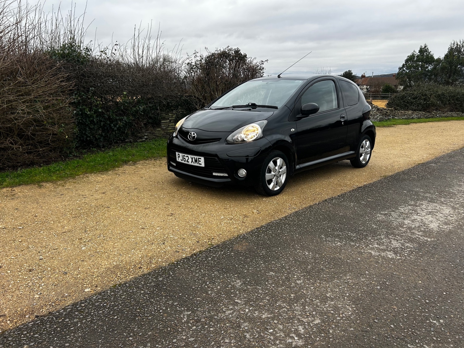 Used Toyota AYGO 2013 for sale - 77409754: Photo 2