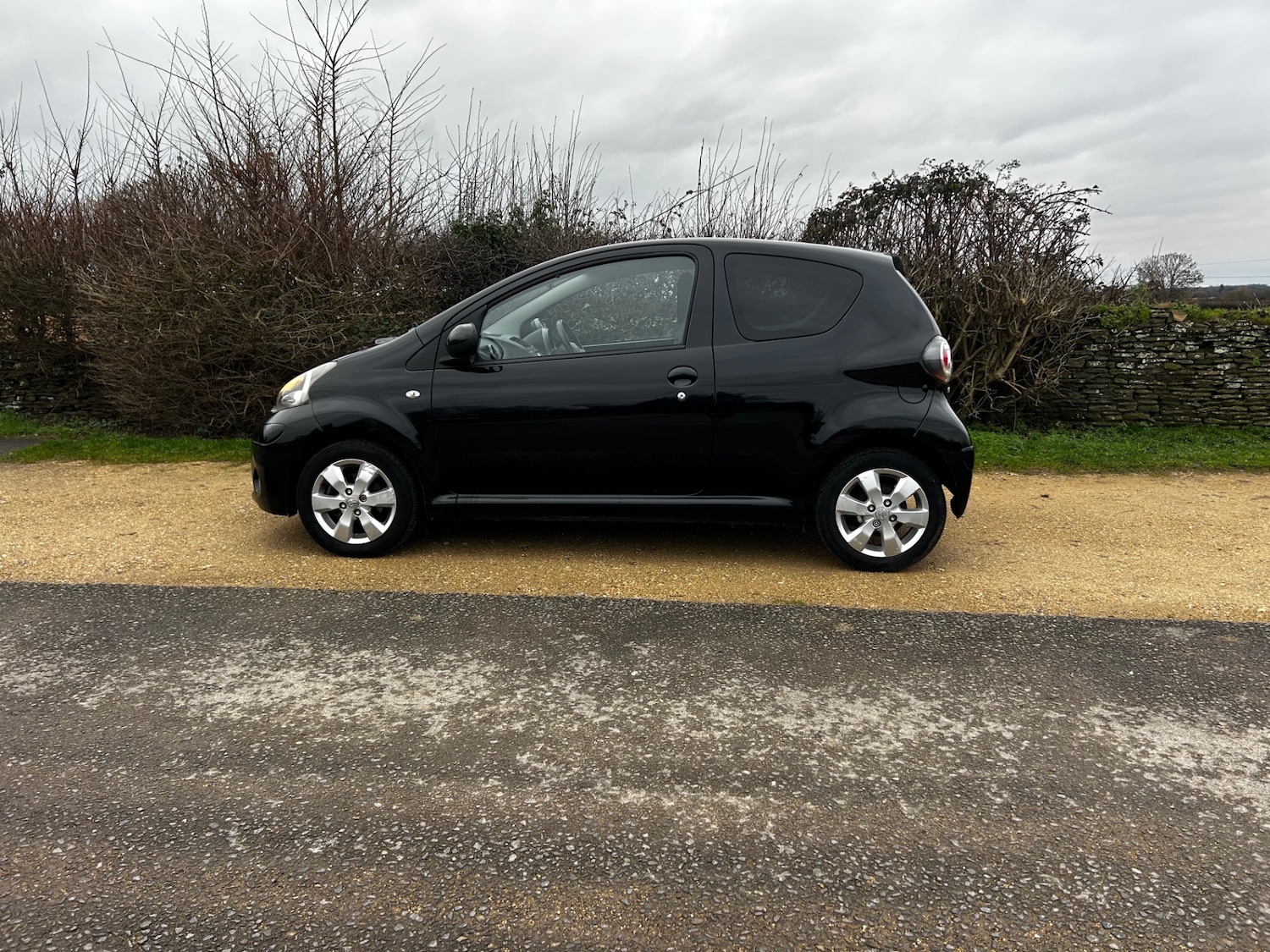 Used Toyota AYGO 2013 for sale - 77409754: Photo 6
