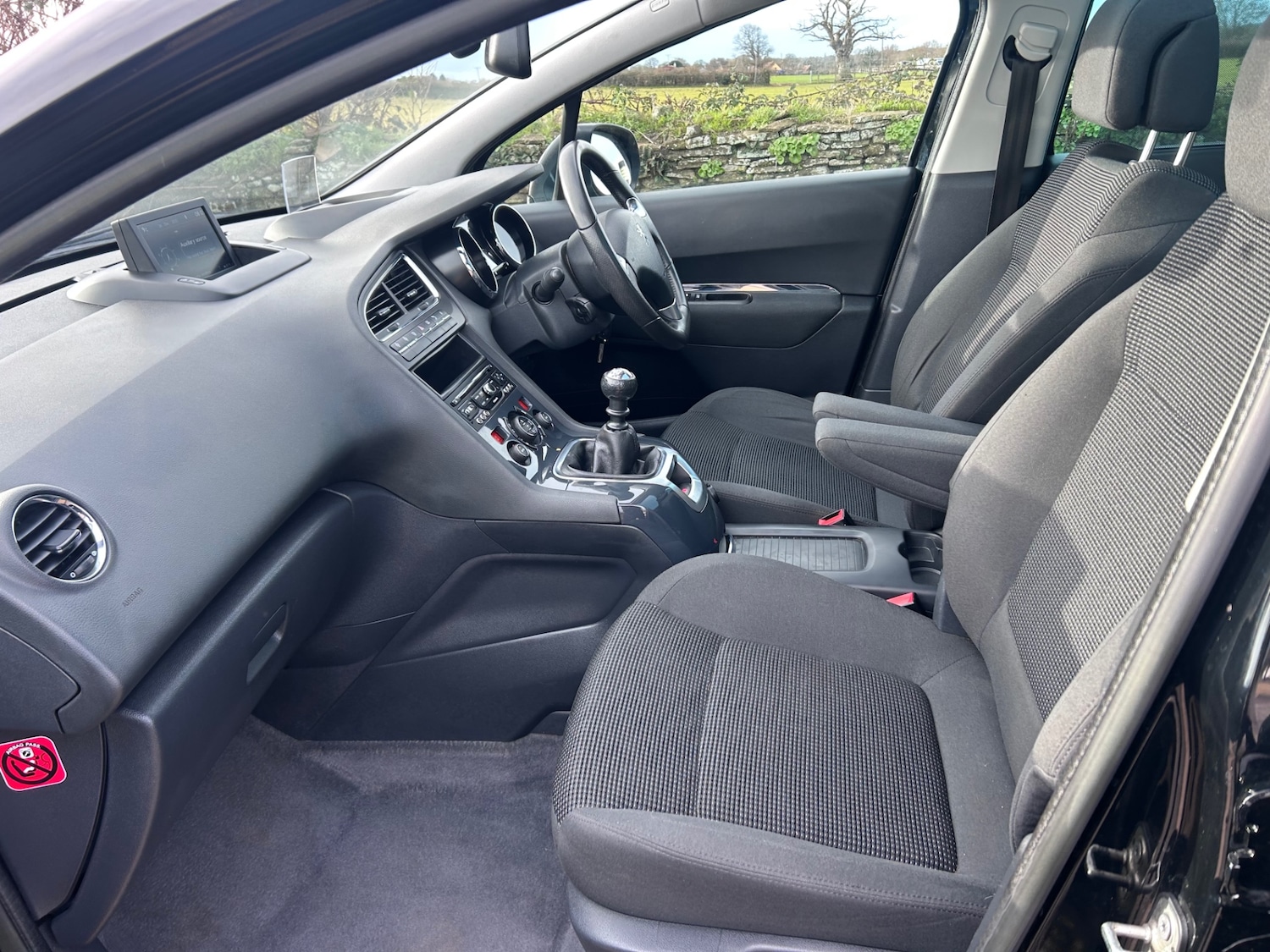 Used Peugeot 5008 2014 for sale - 77414234: Photo 16