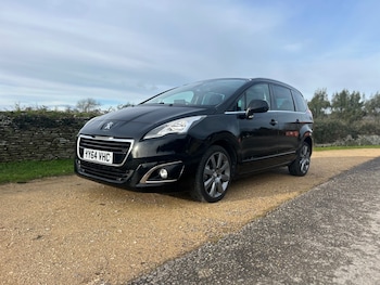 Used Peugeot 5008 2014 for sale - 77414234: Photo