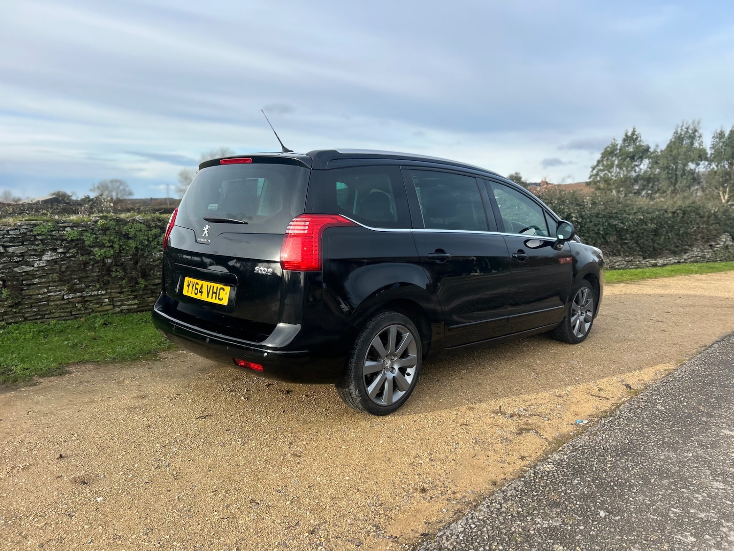 Used Peugeot 5008 2014 for sale - 77414234: Photo 25