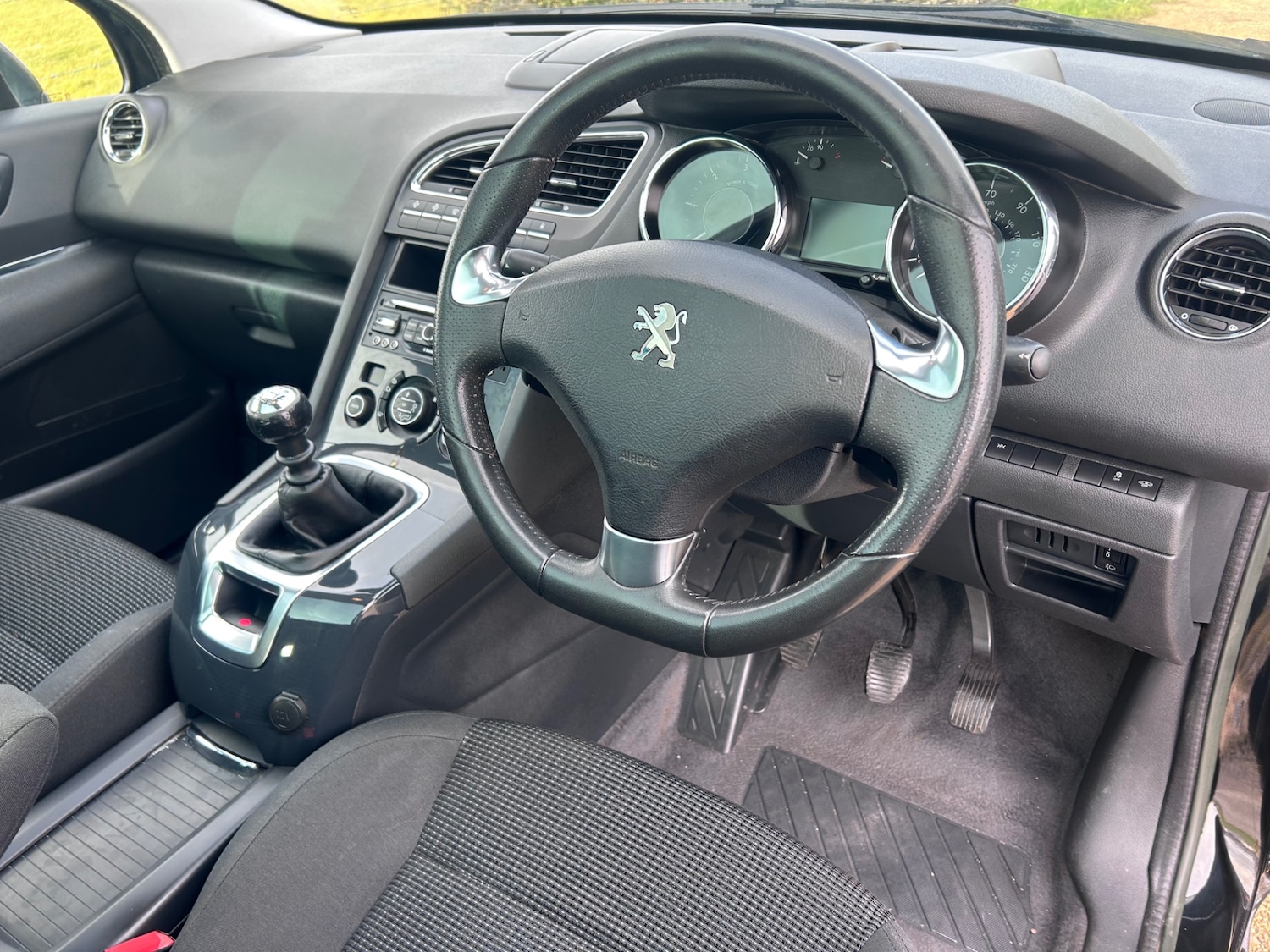 Used Peugeot 5008 2014 for sale - 77414234: Photo 26