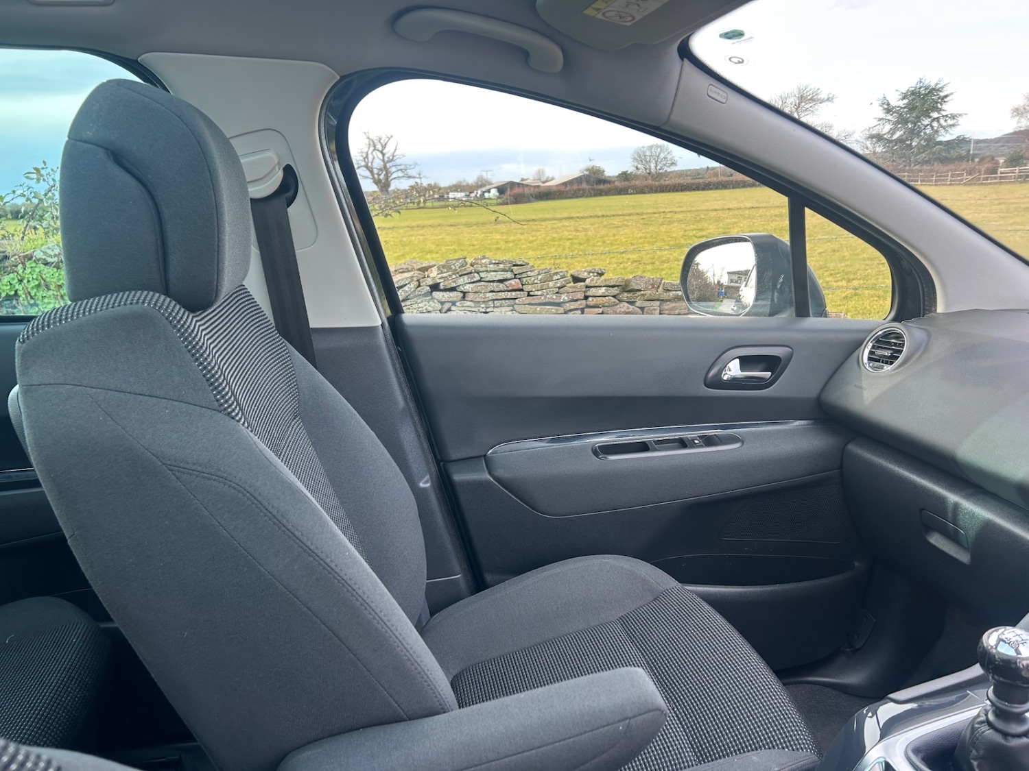 Used Peugeot 5008 2014 for sale - 77414234: Photo 30