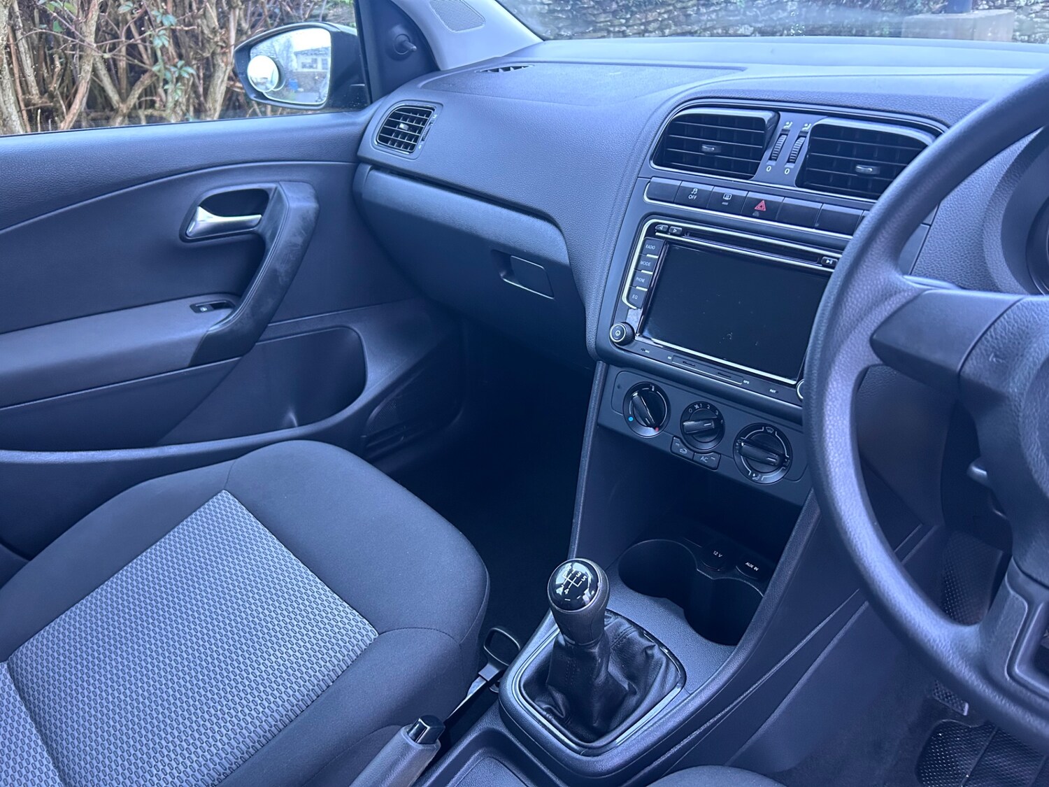 Used Volkswagen Polo 2013 for sale - 77409824: Photo 31