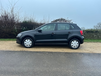 Used Volkswagen Polo 2013 for sale - 77409824: Photo