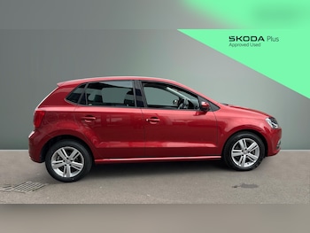 Used Volkswagen Polo 2017 for sale - 78261607: Photo