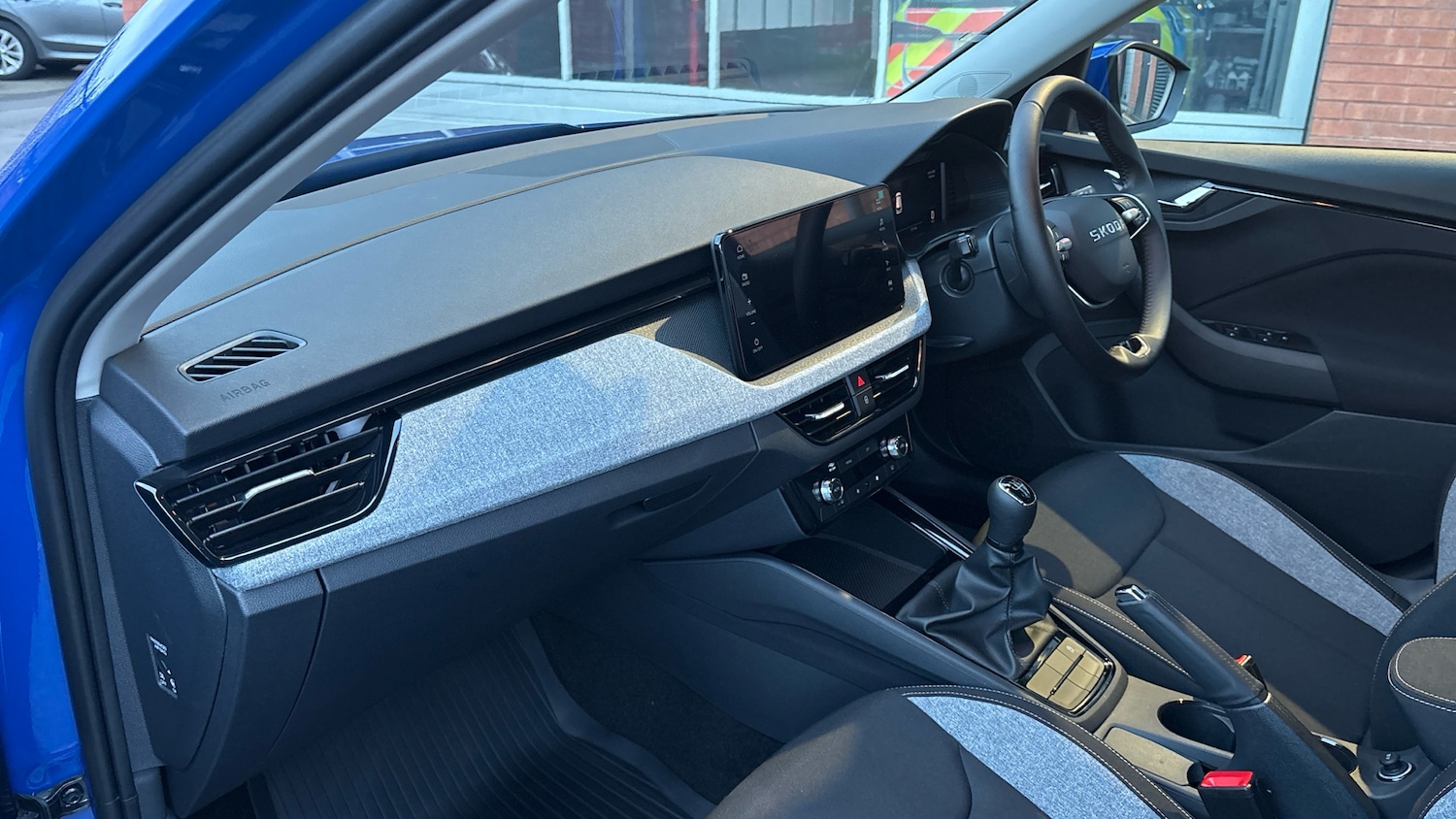 Used Skoda Kamiq 2025 for sale - 77172924: Photo 2