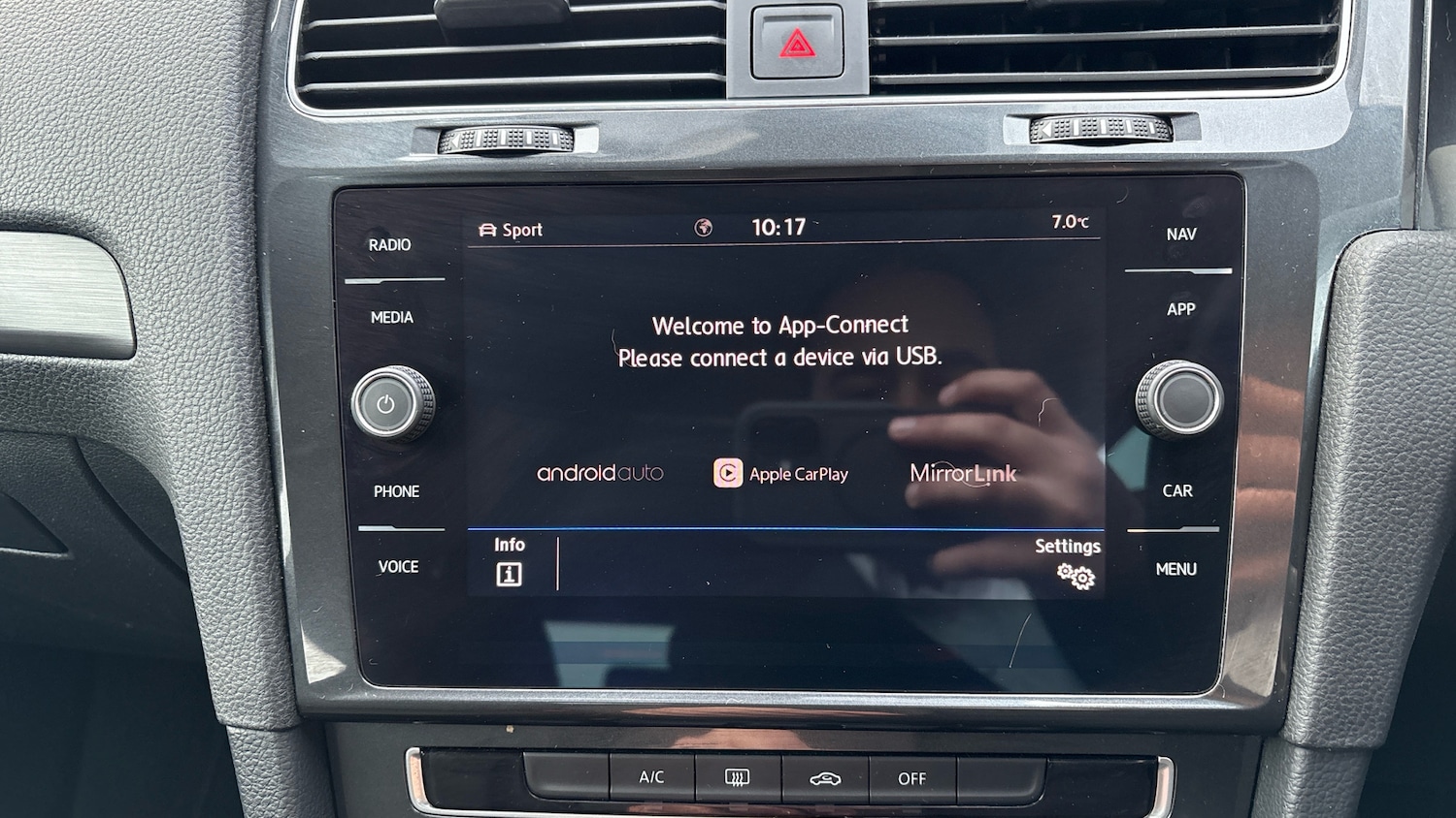 Used Volkswagen Golf 2019 for sale - 77321170: Photo 31