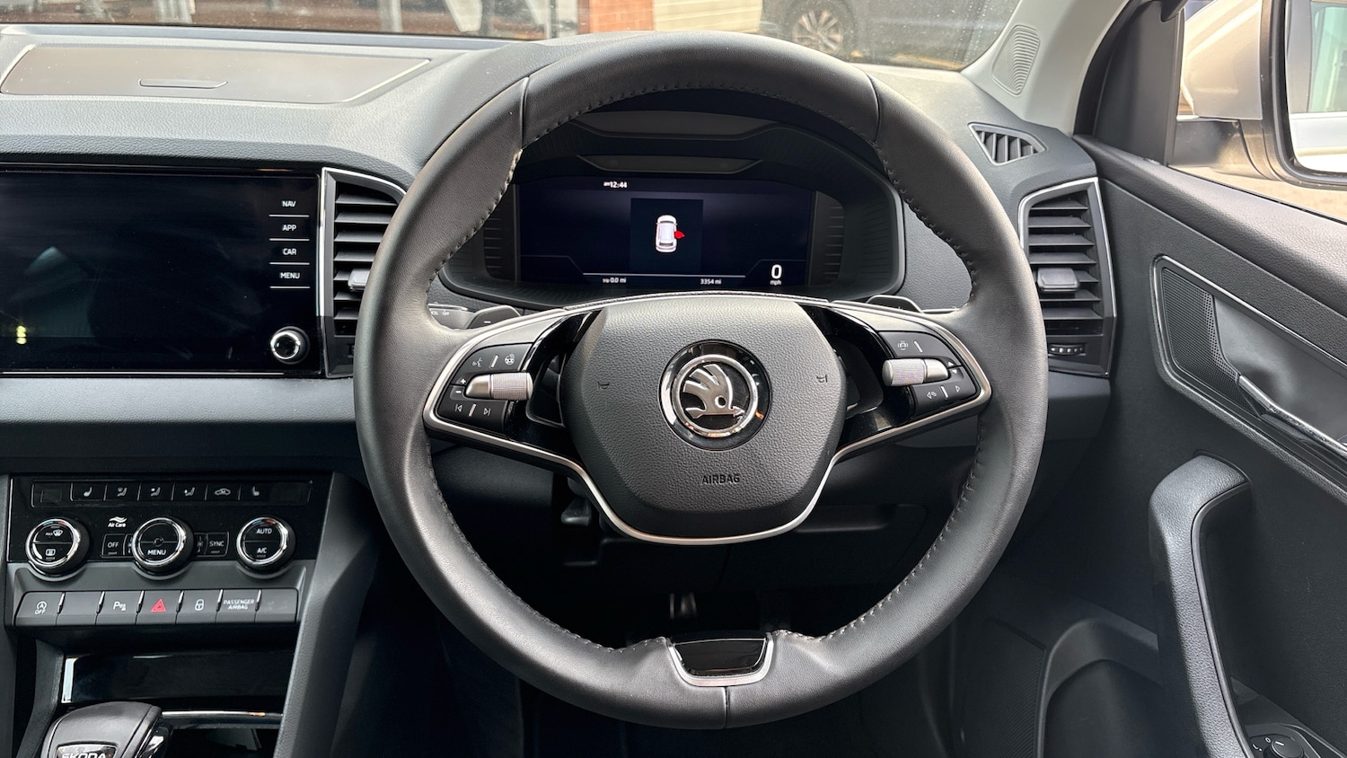 Used Skoda Karoq 2024 for sale - 77988934: Photo 10