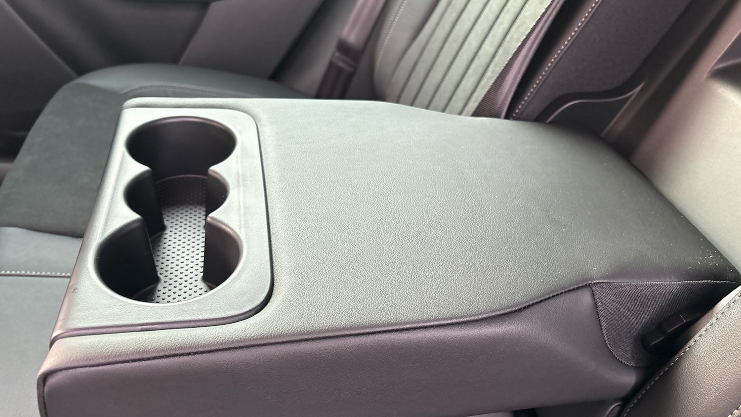 Used Skoda Karoq 2024 for sale - 77988934: Photo 36