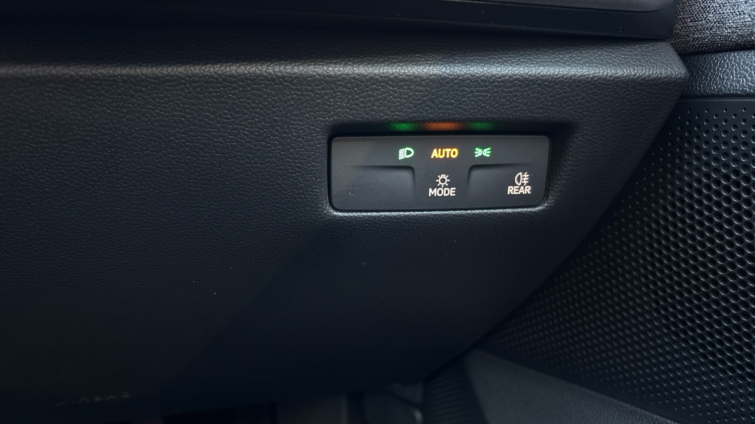 Used Skoda Superb 2024 for sale - 76437028: Photo 48