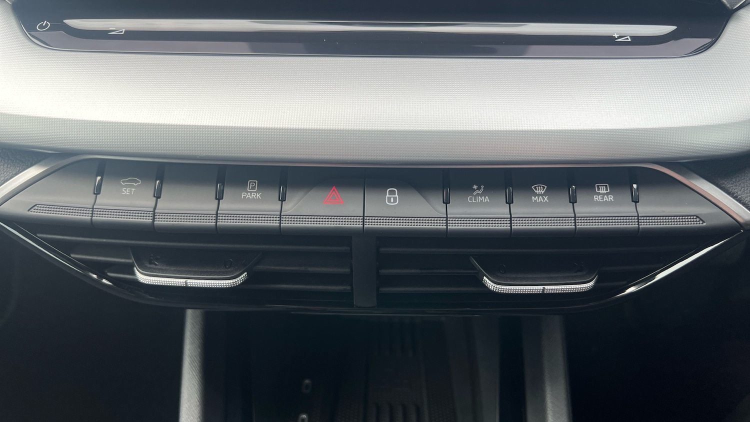 Used Skoda Octavia 2024 for sale - 76437019: Photo 37