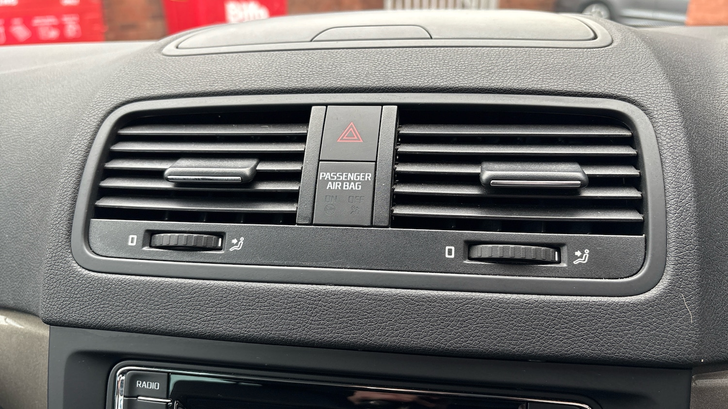 Used Skoda Yeti 2018 for sale - 77337470: Photo 37