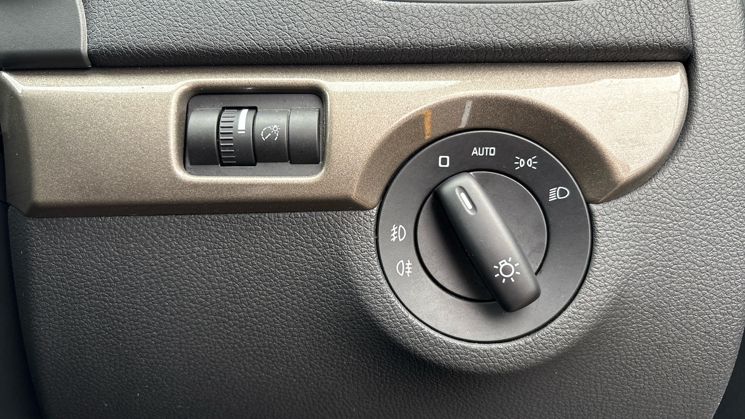 Used Skoda Yeti 2018 for sale - 77337470: Photo 42