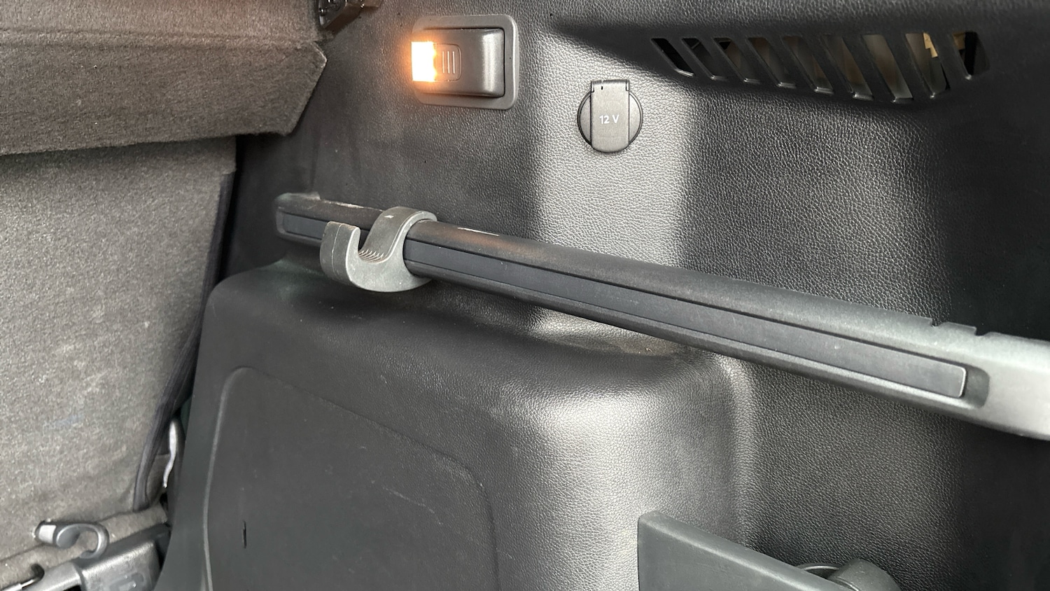 Used Skoda Yeti 2018 for sale - 77337470: Photo 46