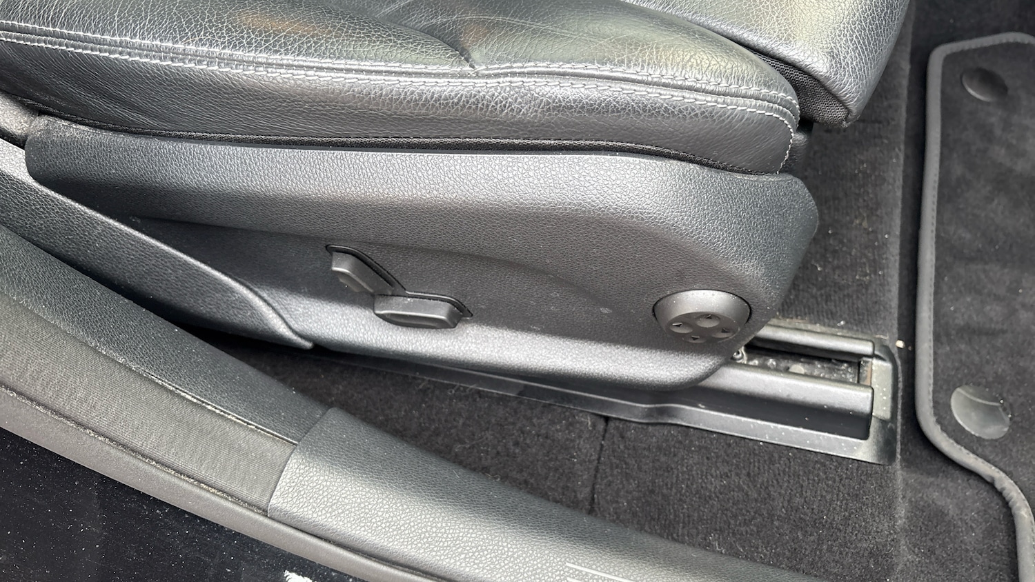 Used Mercedes-Benz EQC 2023 for sale - 77137514: Photo 21