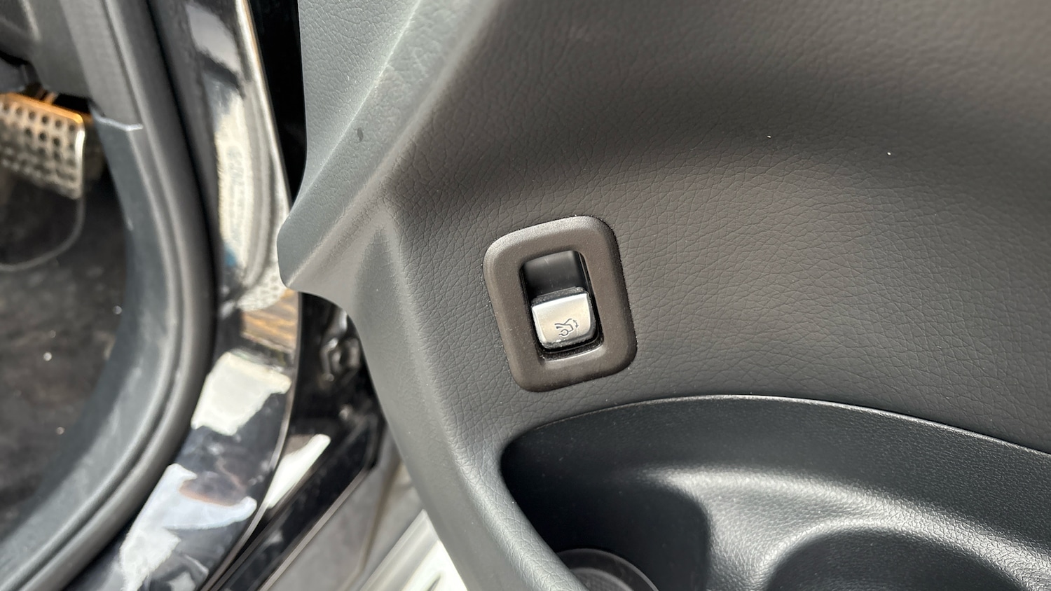 Used Mercedes-Benz EQC 2023 for sale - 77137514: Photo 22