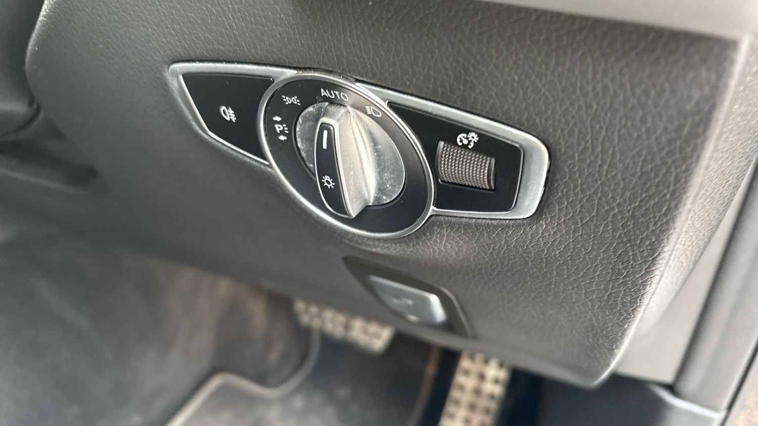 Used Mercedes-Benz EQC 2023 for sale - 77137514: Photo 26