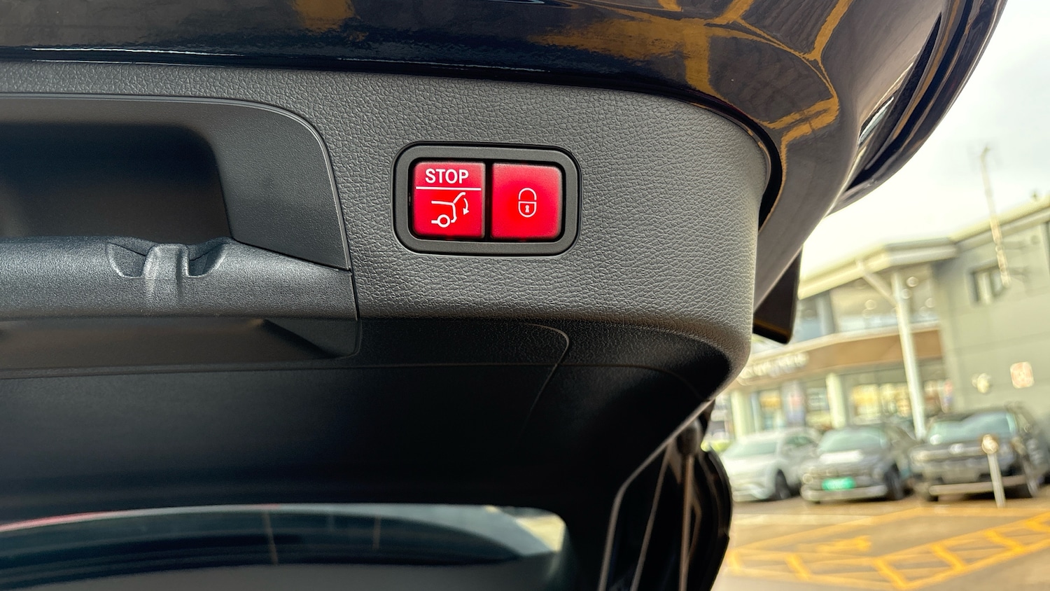 Used Mercedes-Benz EQC 2023 for sale - 77137514: Photo 58