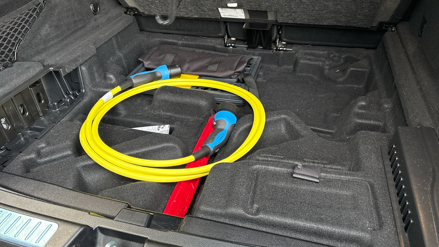 Used Mercedes-Benz EQC 2023 for sale - 77137514: Photo 61